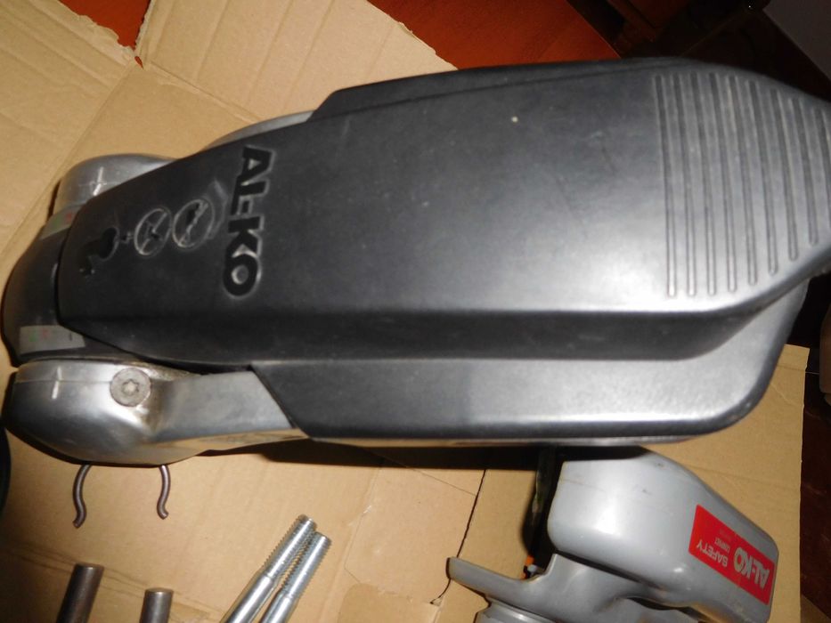 ALKO AKS 3004 Zaczep kulowy stabilizator