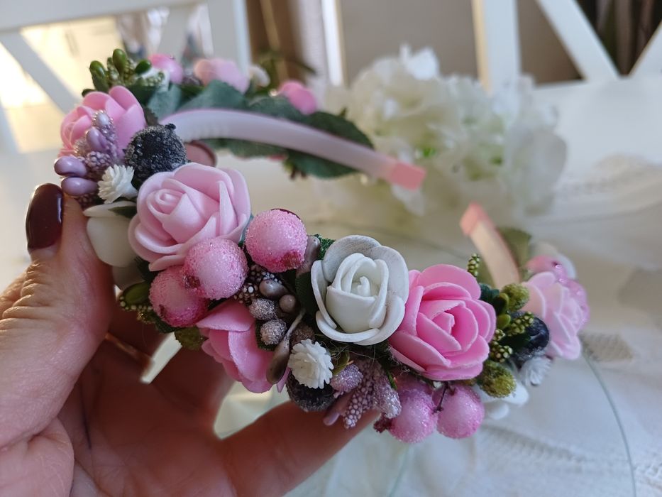 Квітковий обруч ручної роботи