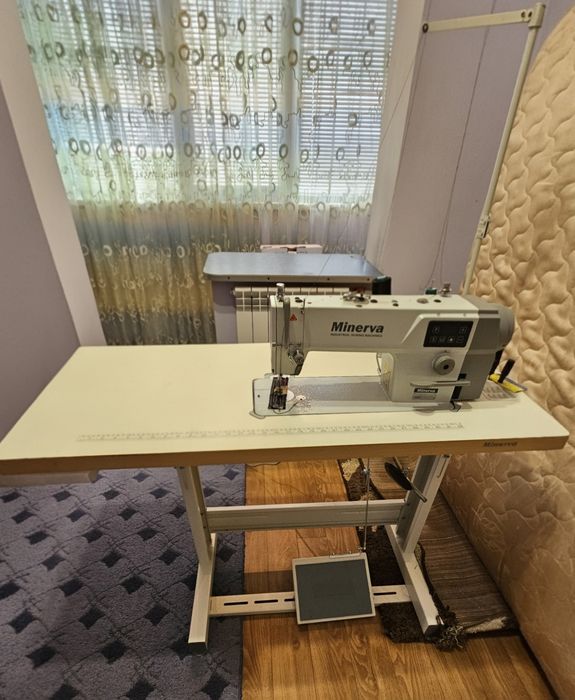 Швейна машинка Minerva M818-JDE