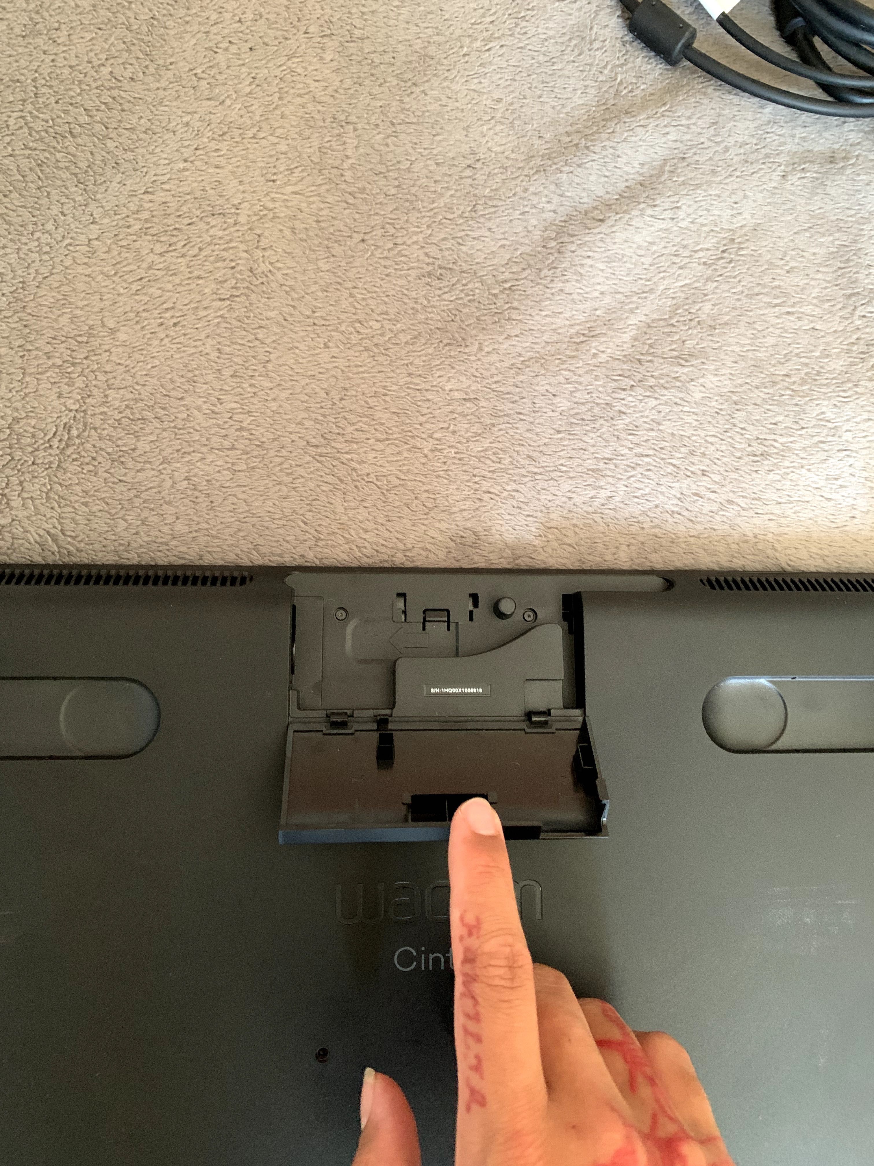 Wacom Cintiq 16 Drawing Tablet