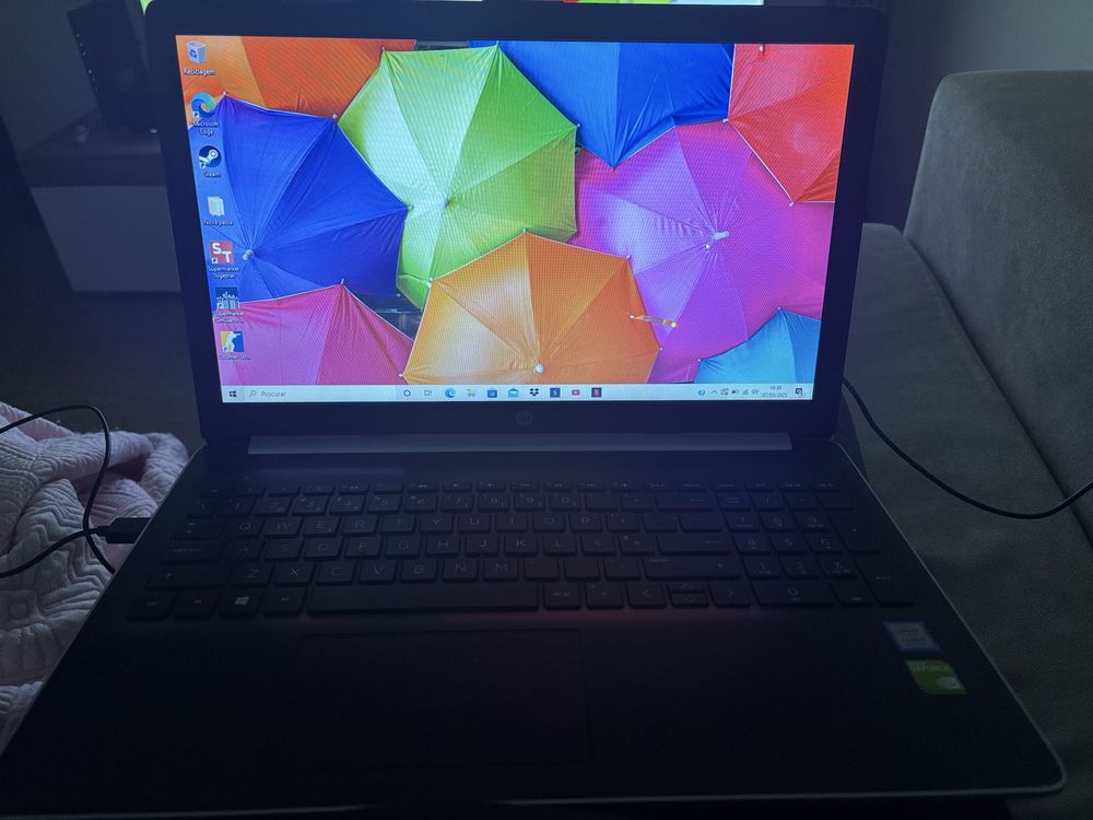 Portatil HP ( troco por play5 com jogos e comandos )