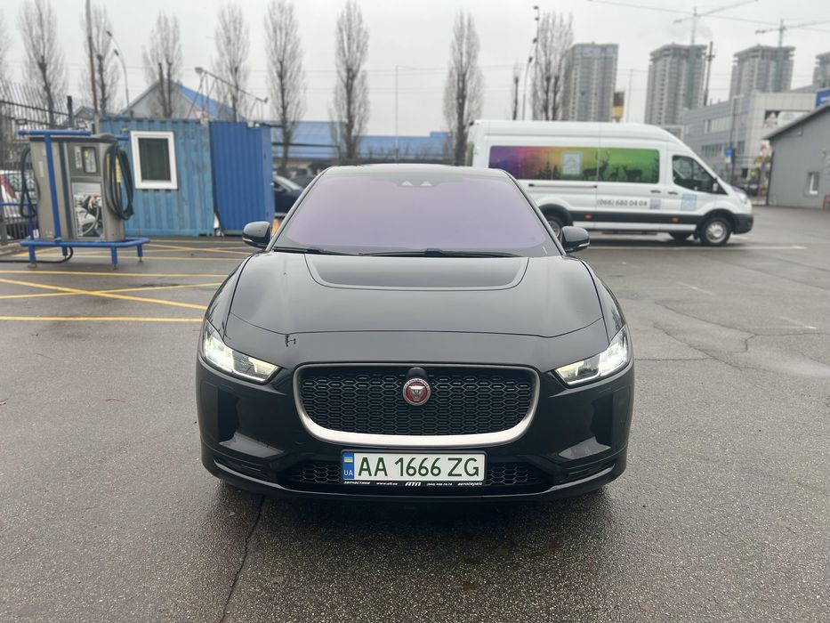 Jaguar I pace 2018