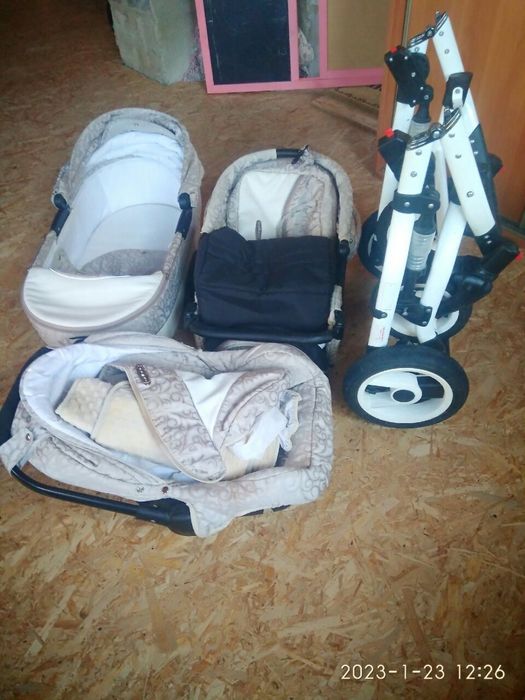 Продам коляску б/у