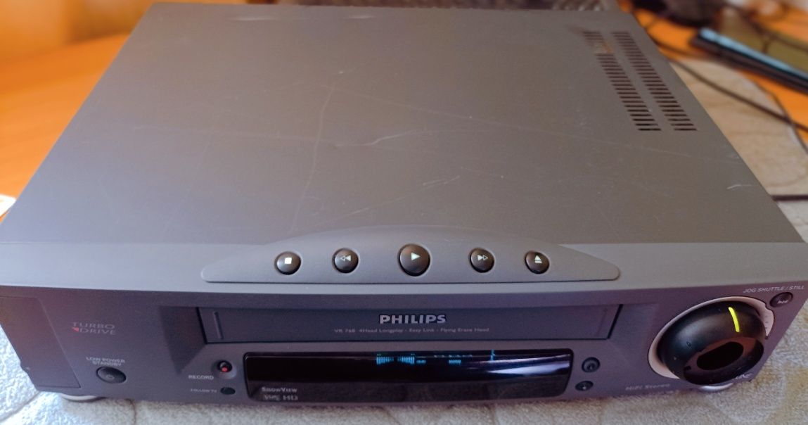 Видеомагнитофон philips VR 768/59 HI-FI Стерео