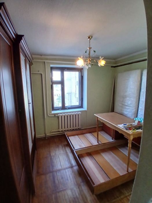 Продаж 3к квартири, поруч Центр та Ковалівка