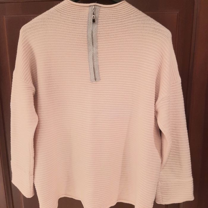 Bluzka sweterkowa z perełkami jasny pudrowy róż rozm 46