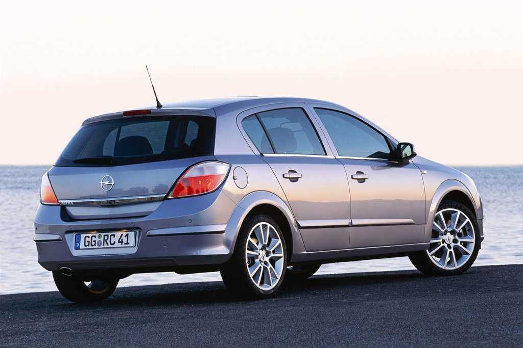 opel astra h запчастини хетчбек универсал 1,7 1,9