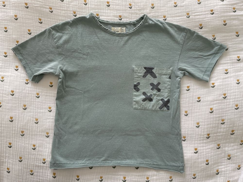 T-shirt verde acinzentado (7 - 8 anos)