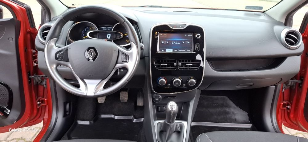 Renault Clio IV 4 1.2 16v 75KM 2015 rok zadbany
