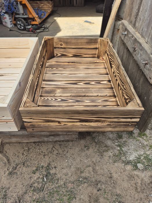 Skrzynka drewniana niska NUMER-8 szlifowana 60×40×13.5