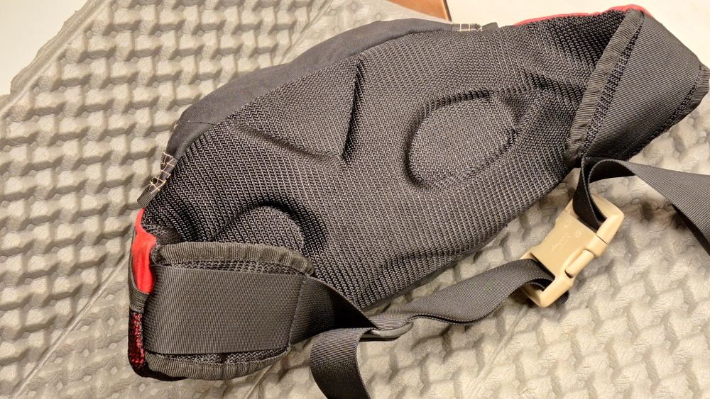 Torba biodrowa Bergans of Norway duża nerka biodrówka