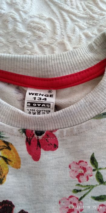 Кофточка на девочку 134 размер