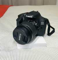 Kit Máquina Fotográfica CANON EOS 2000D + Objetiva 18-55 mm