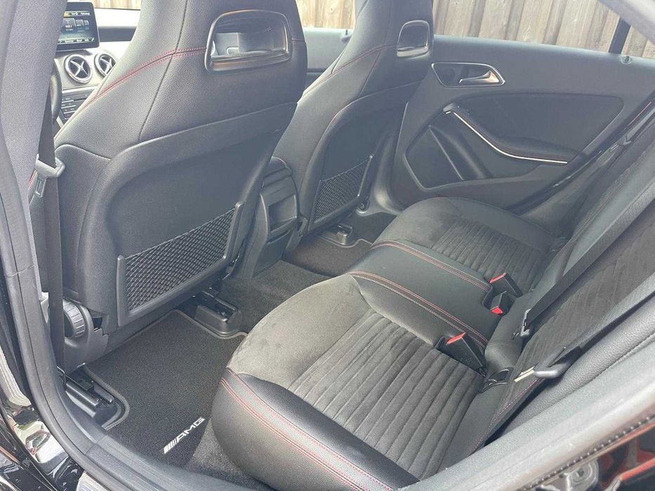 Mercedes-Benz CLA 200 amg