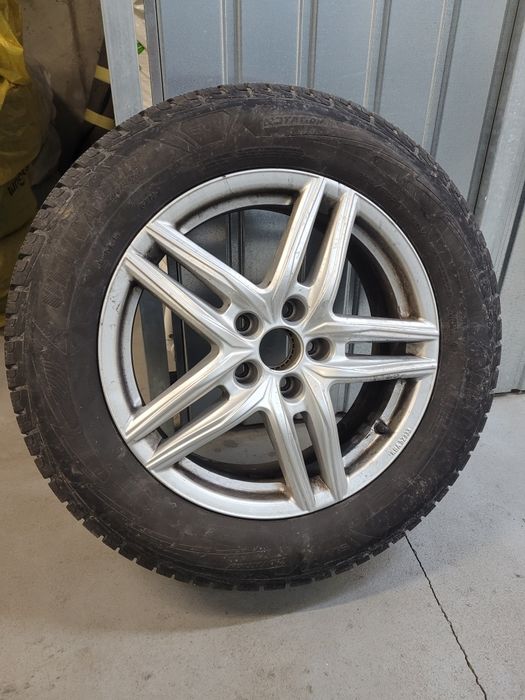 Komplet 4 kół zimowych, felgi aluminiowe 17" opony Goodyear 215/65/R17