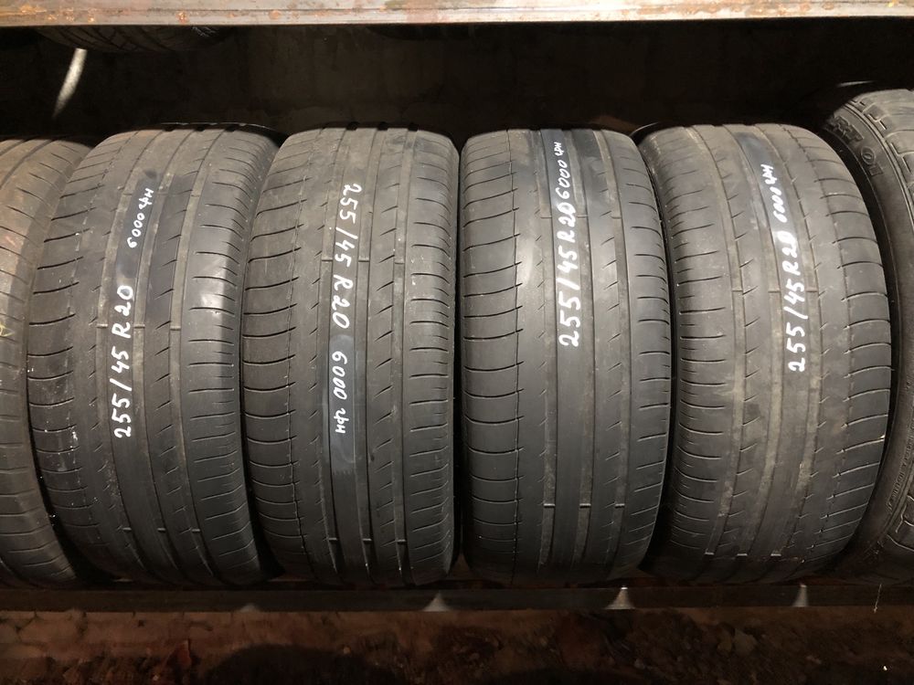 Продам резину Michelin 255/45 R20 4шт