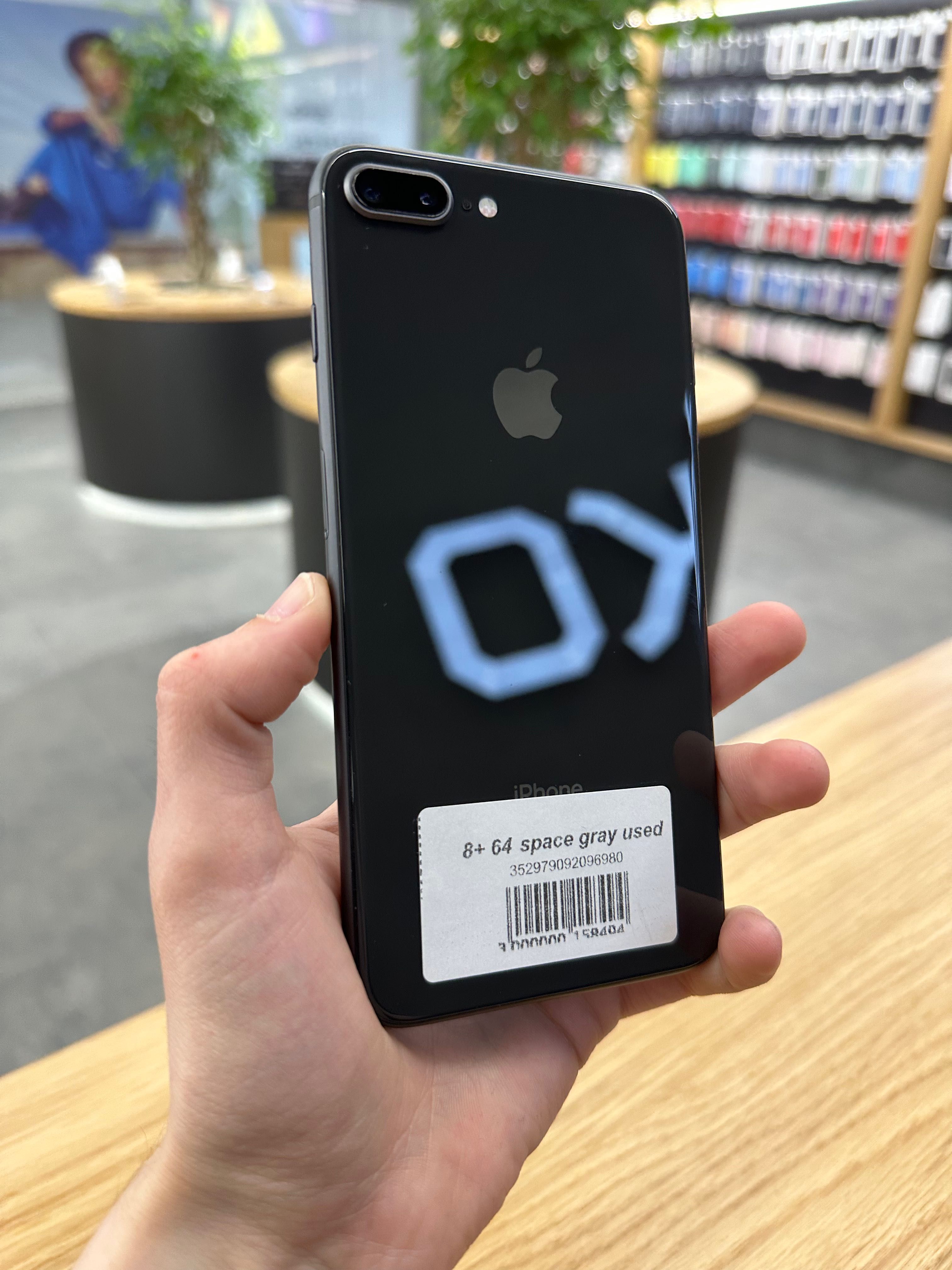 iPhone 8+ 64/128/256Gb Black/Silver/Gold/Red Ябко Трускавець
