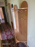 Garderoba z drzewa sosnowego