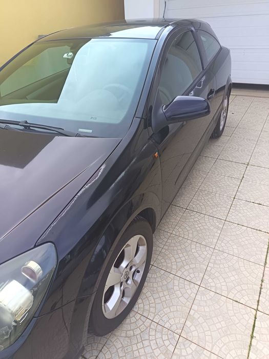 Opel Astra GTC 1.3
