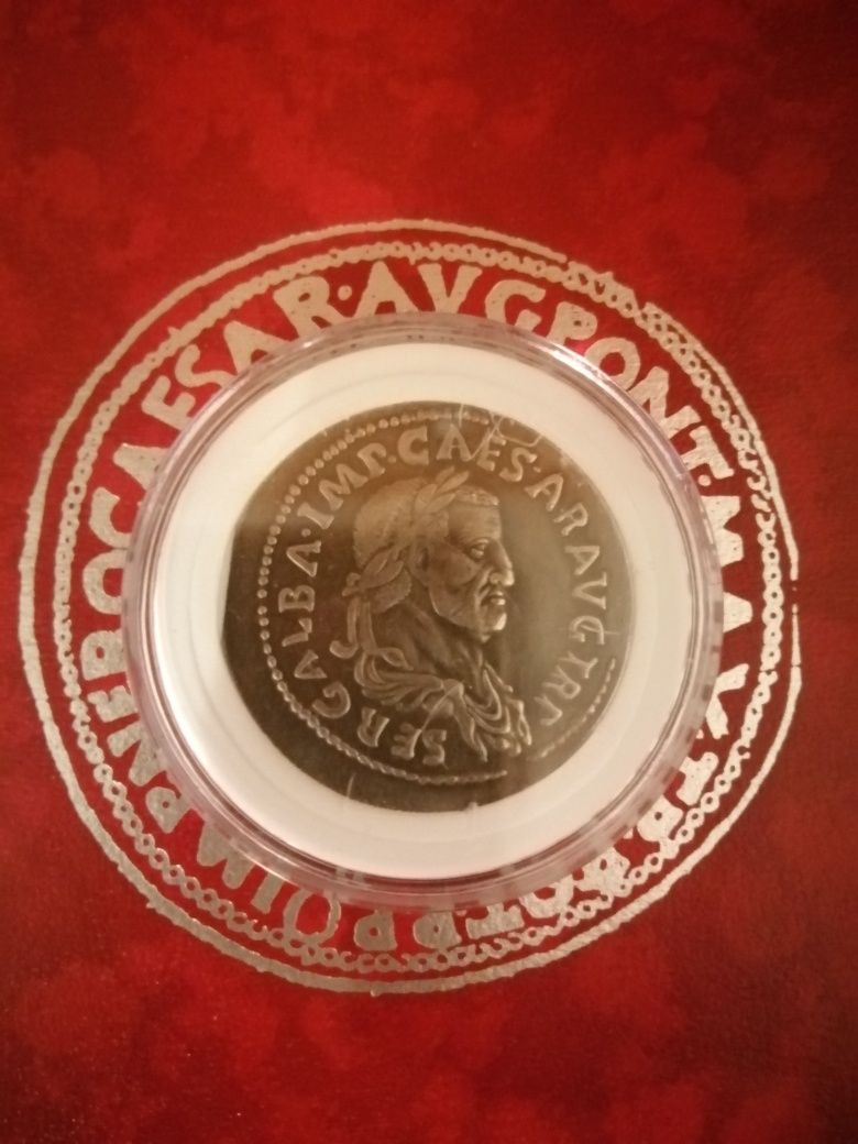 Replicas de moedas romanas e gregas