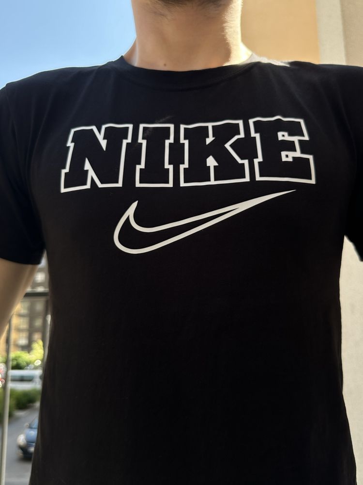 Чоловіча футболка Nike Sportswear Wintage