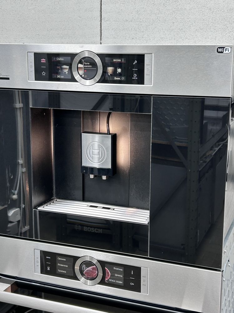 Комплект кавоварка Bosch CTL636ES6 + духова шафа Bosch HBG676ES6