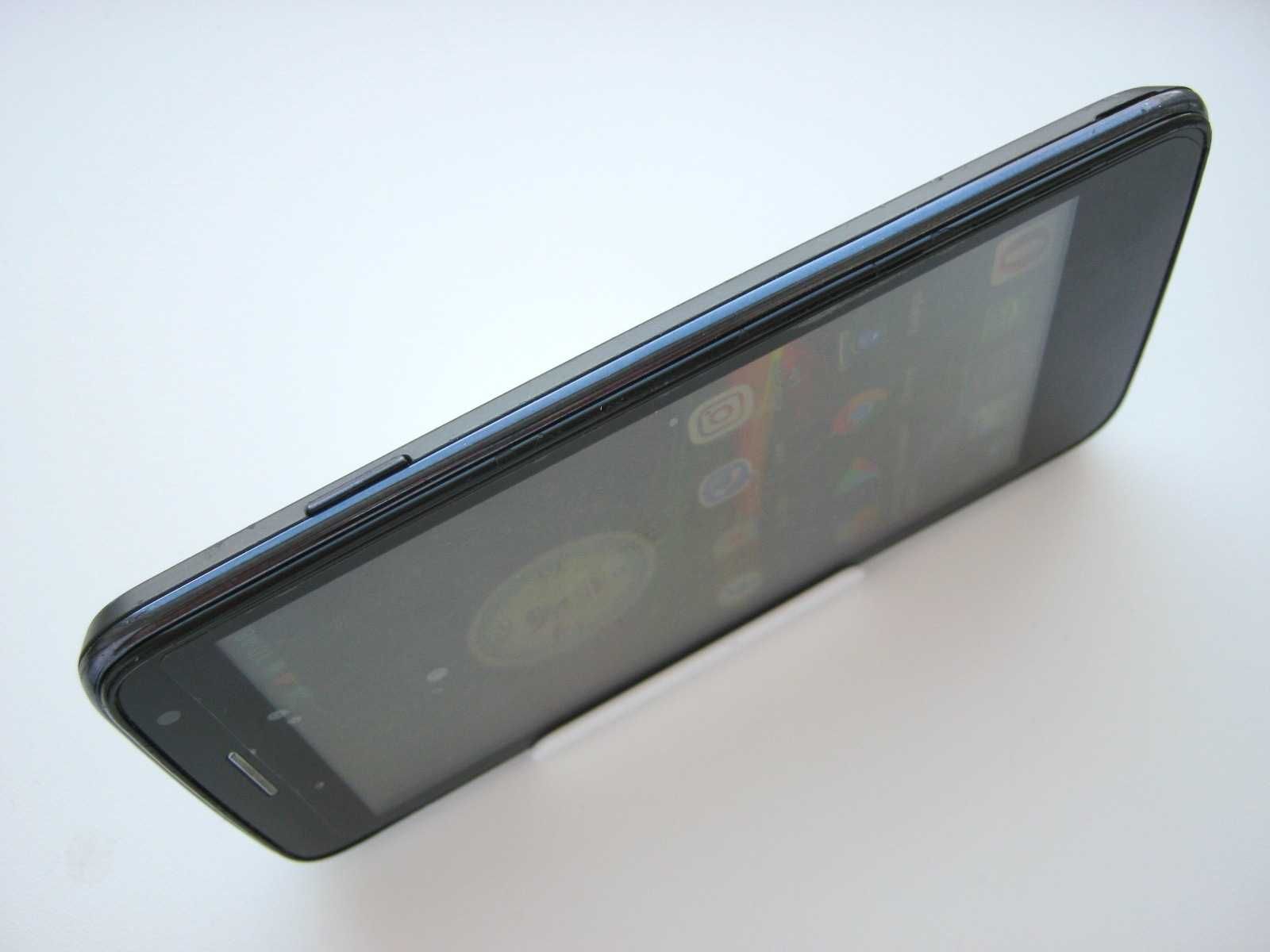 Б/В Prestigio MultiPhone 3501 DUO, смартфон, Android 4.2, 512Mb / 4Gb