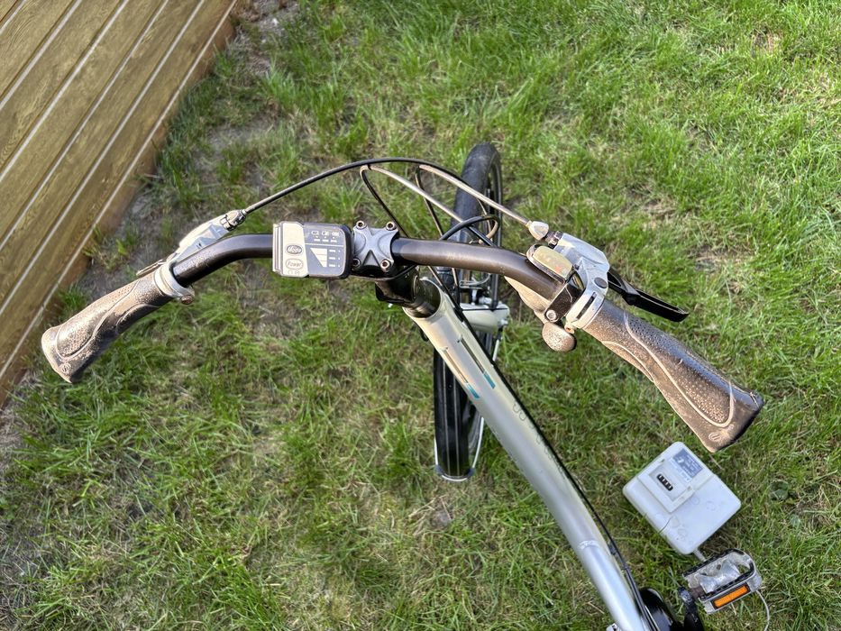 Rower elektryczny miejski Kalkhoff damski
