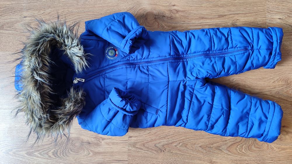 Зимовий комбінезон