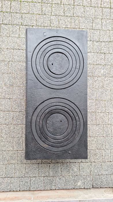 płyta piecowa żeliwna z fajerkami