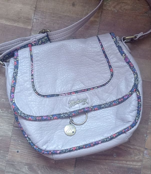 Продаю стильну жіночу сумку Mantaray Floral Inlay Saddle, ідеальна