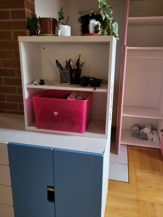 Komplet mebli ikea dla dziecka 9 - 12 lat
