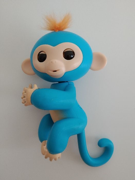 Fingerlings - Macaco Interativo.