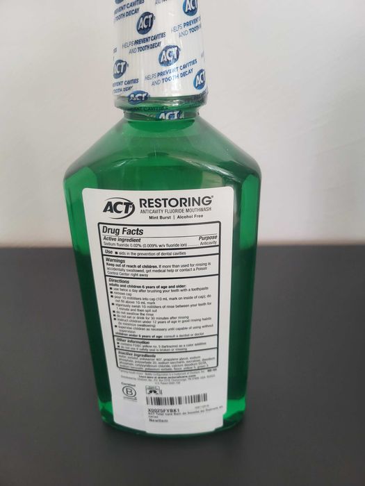 ACT Restoring 1 l - Płyn do płukania jamy ustnej