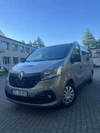 Renault Trafic 9 osób long