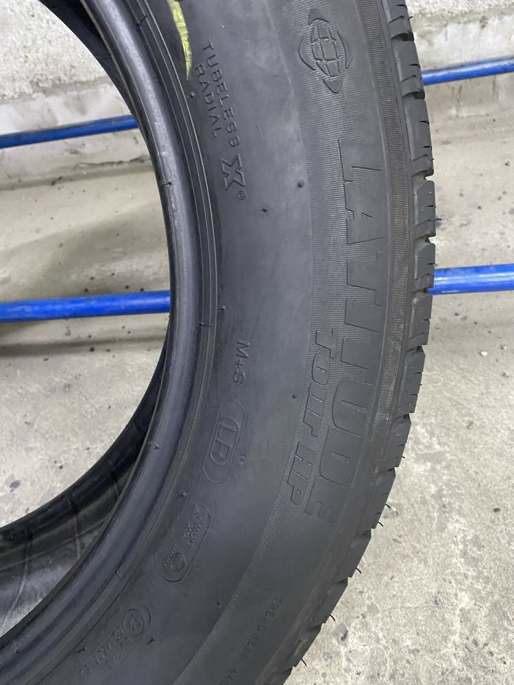 Літні шини 255/60 R20 (113V) MICHELIN