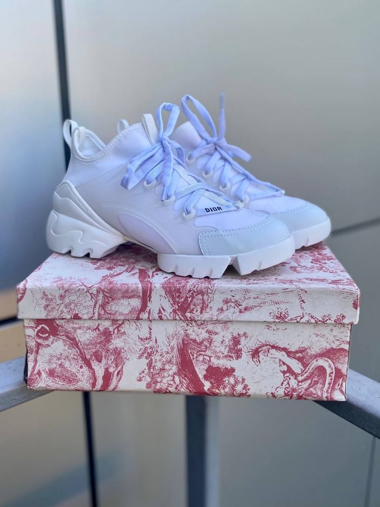 Buty Dior D Connect white