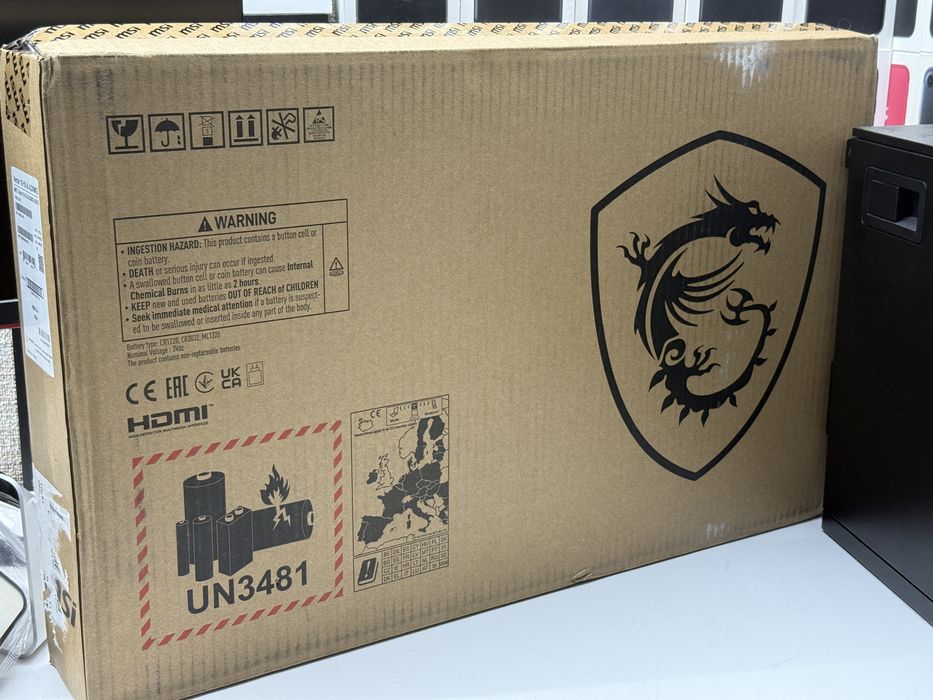 MSI Vector 16 HX AI A2XWIG Ultra9/RTX5080/16gb/1tb TradeIn/Oбмeн