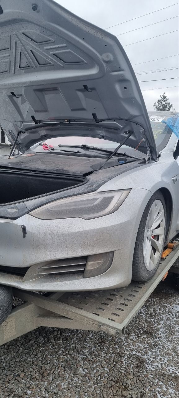 Разбор Tesla Model S 16-21