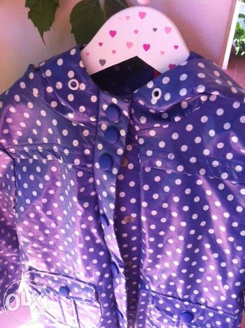 Parka/ Corta vento /impermeavel Zara T3-4 bolas azul