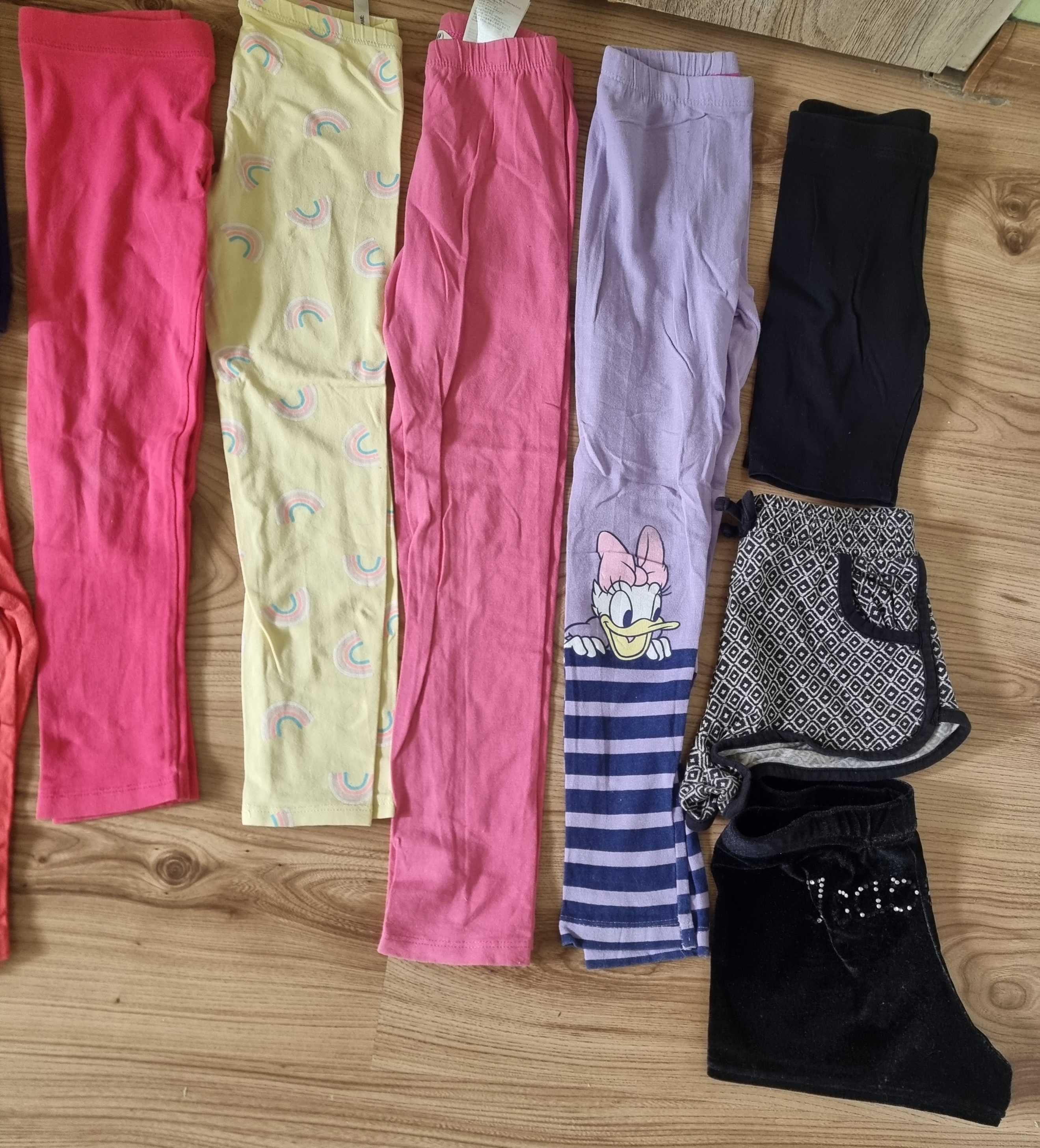 Zestaw ubranek na lato koszulki, szorty, legginsy