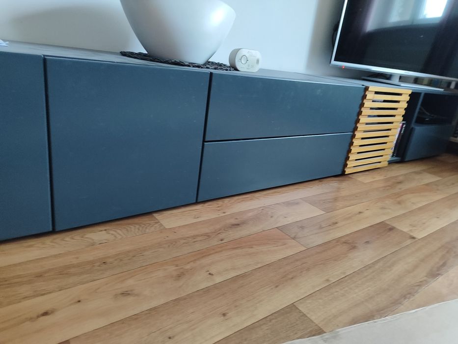 Sprzedam  szafki rtv