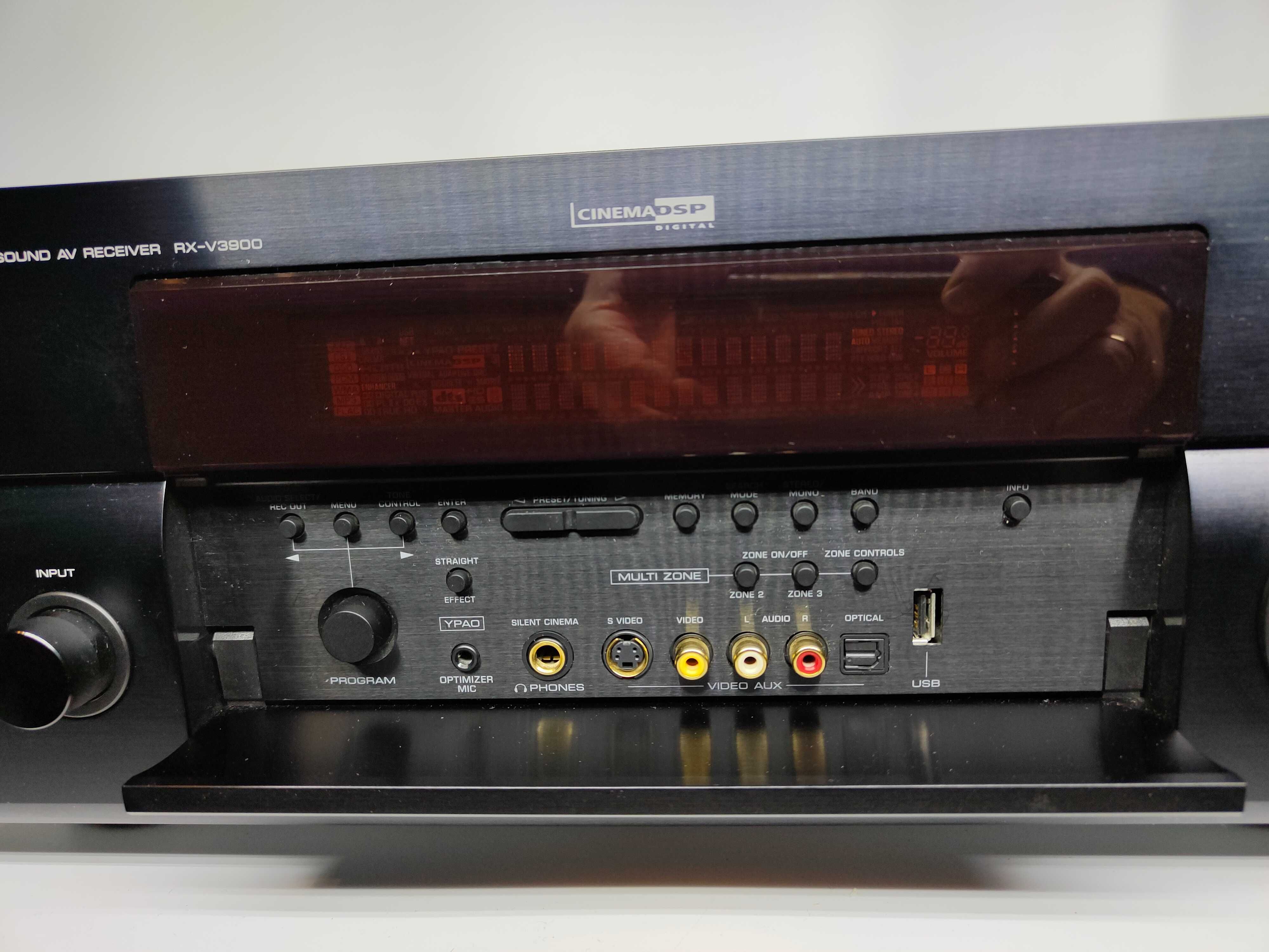 Amplituner YAMAHA RX-V3900