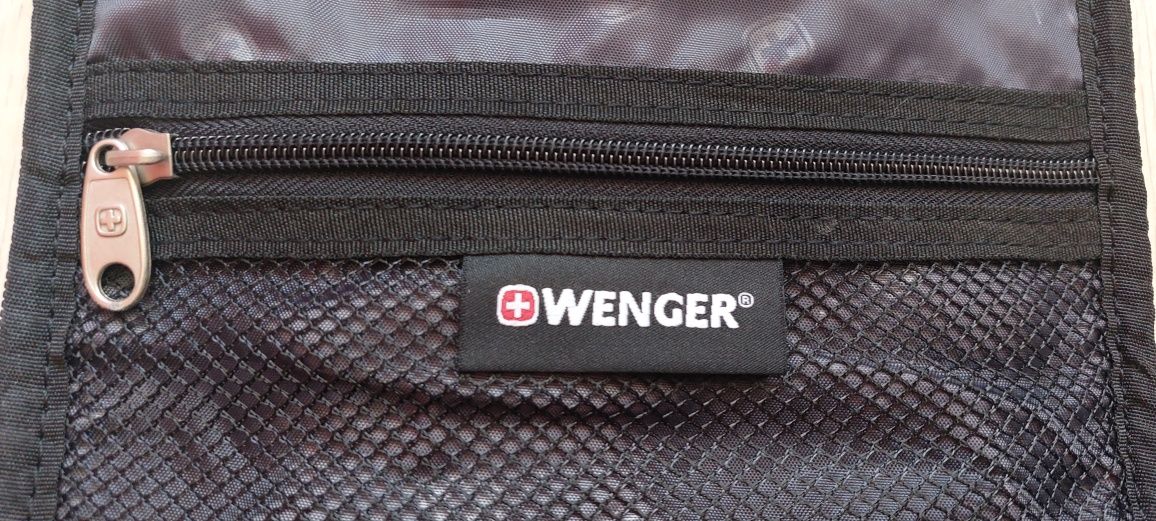 Несессер б/у  WENGER