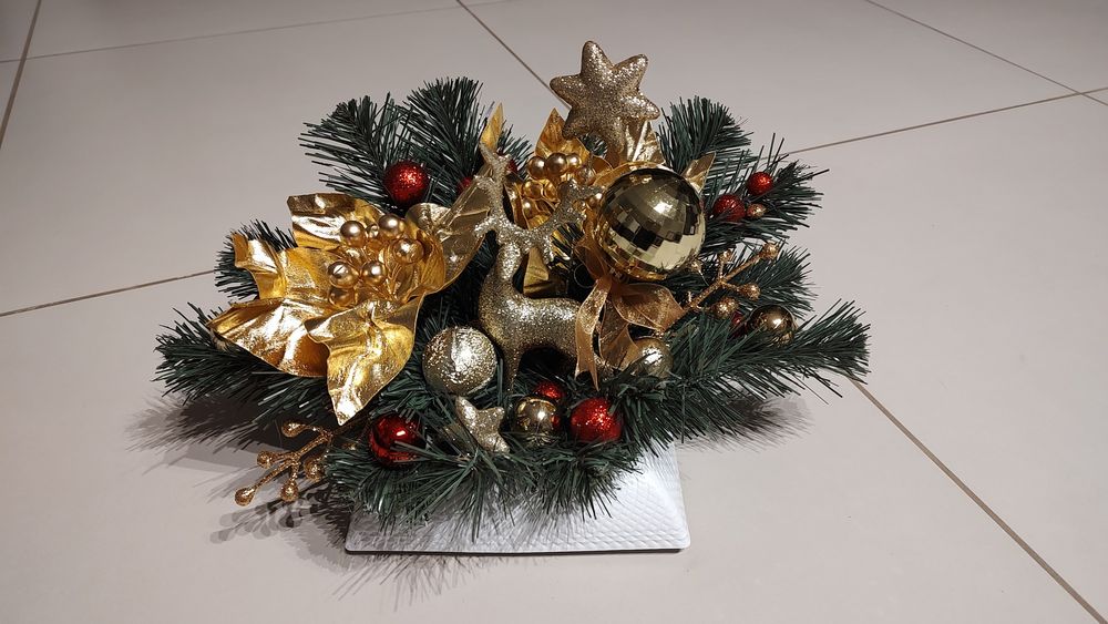 Stroik świąteczny do domu lub na cmentarz