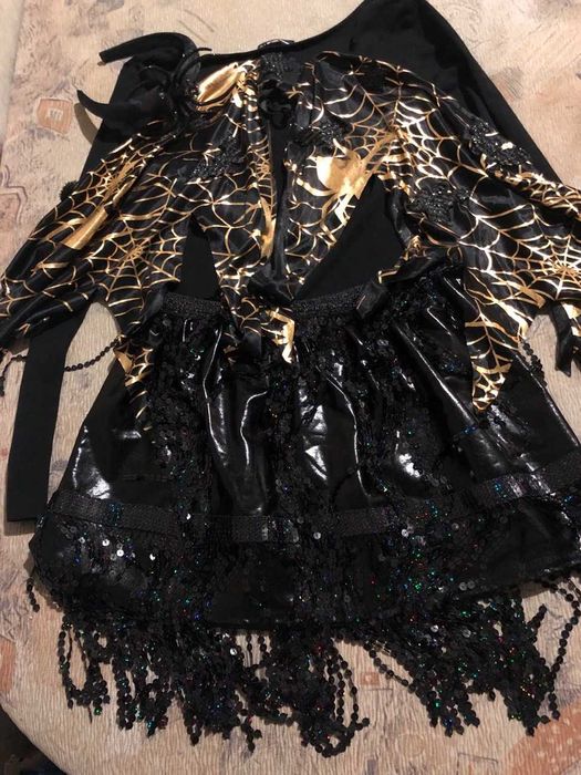 Жіночій карнавальний костюм Павутиння