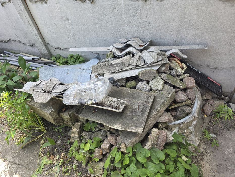 Вивіз сміття. Вивіз хламу. Вивіз буд сміття.