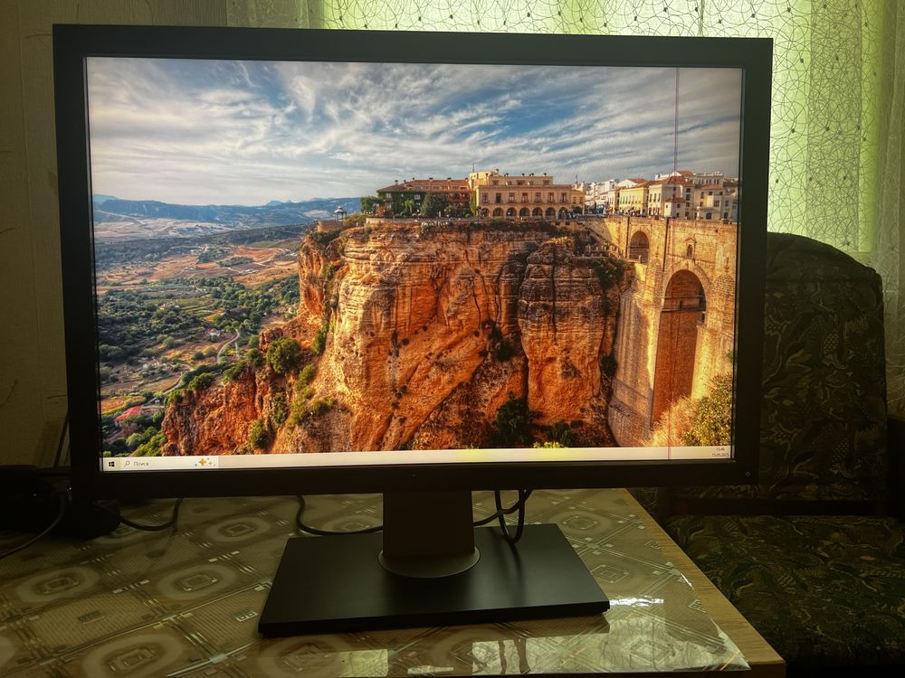 Монитор Dell 2709WB