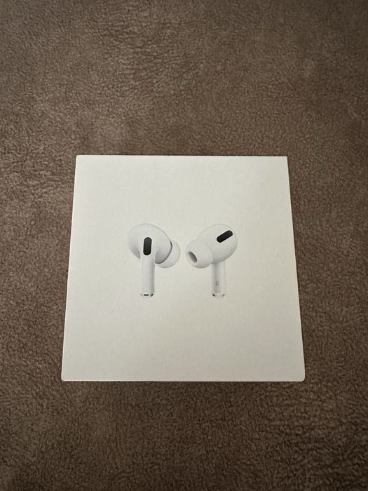 Навушники AirPods Pro