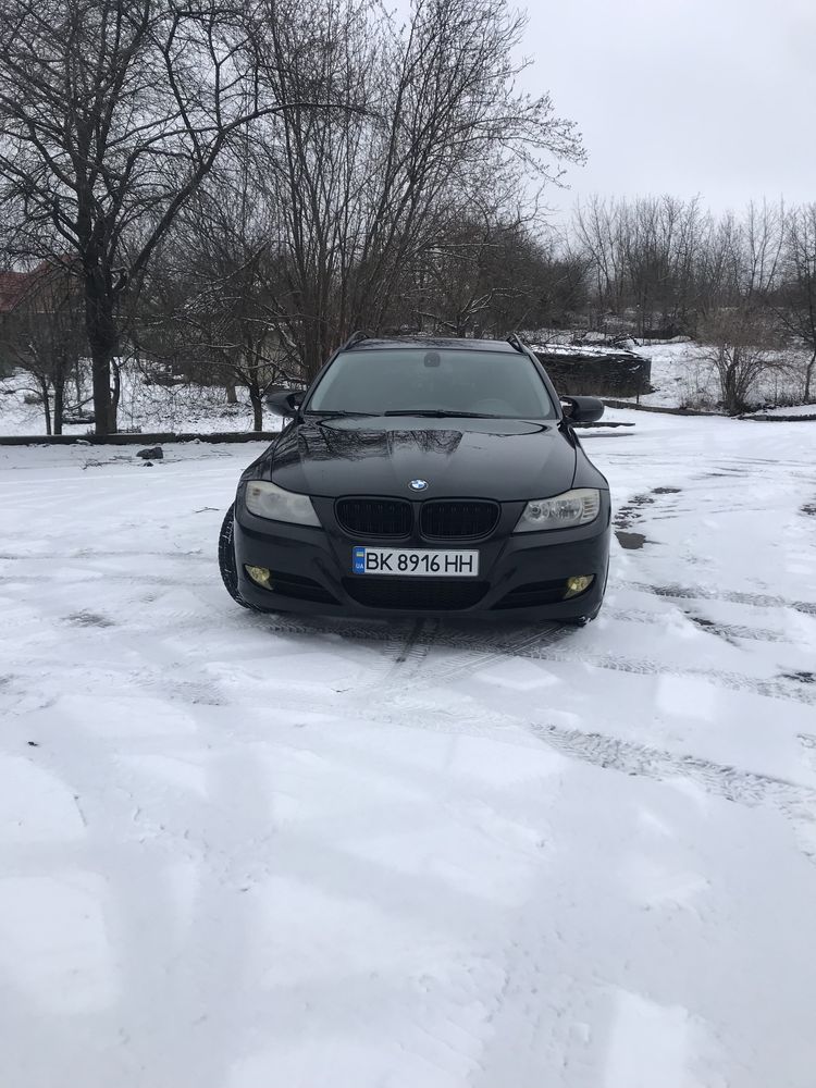 Продам BMW 320D